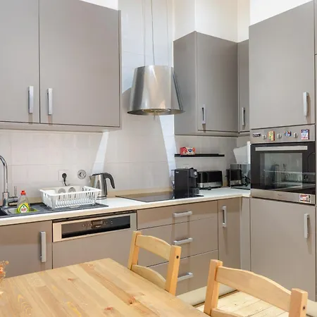 Habitación en casa particular Sebastian *